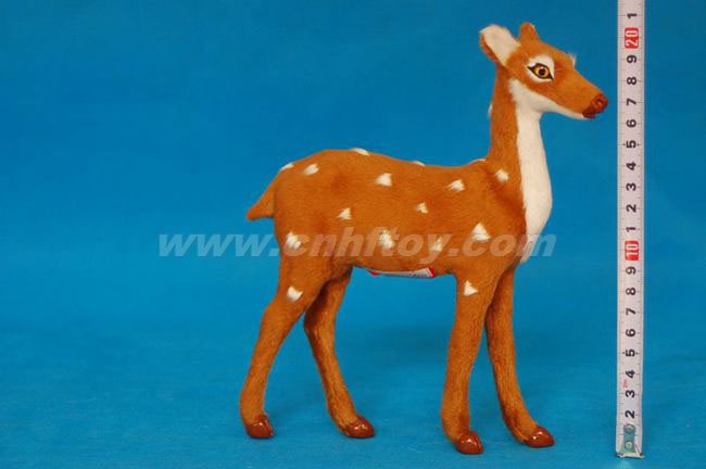皮毛玩具鹿：L241菏�珊惴狡っ�工�品有限公司