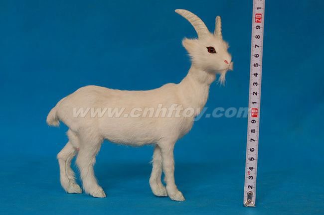 皮毛玩具羊：Y129菏�珊惴狡っ�工�品有限公司
